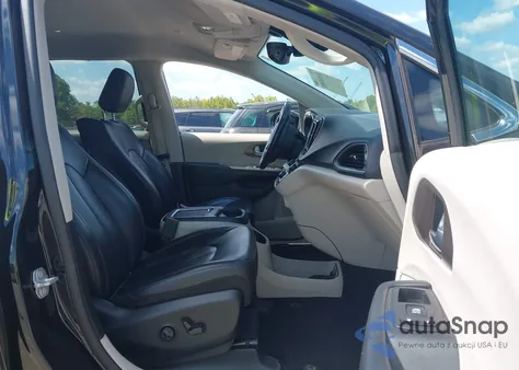 2018 Chrysler Pacifica Touring L Plus from USA, damaged, VIN 2C4RC1EGXJR128084